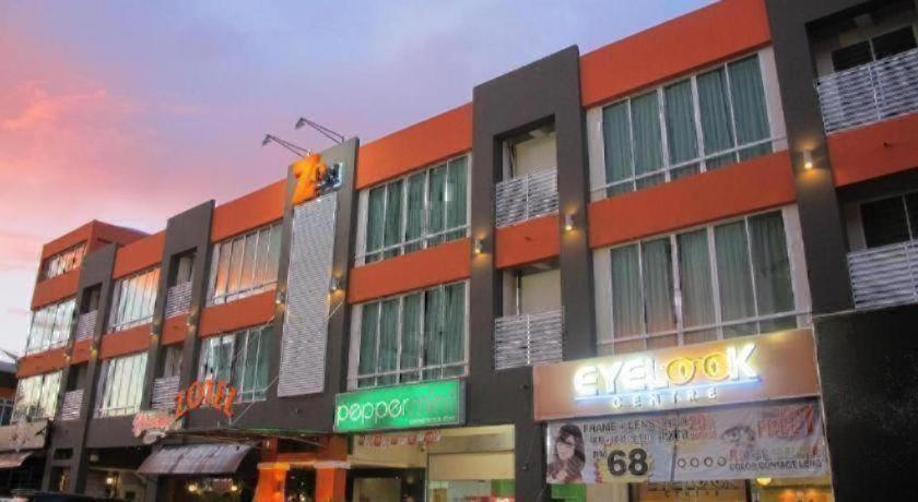 Zotel Hotel 7/32