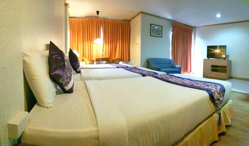 Takiab Beach Resort 34/64