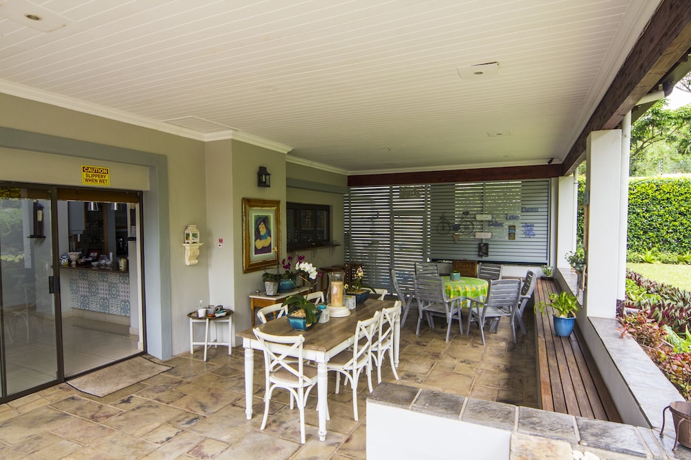 The Hamptons Guest House 29/50