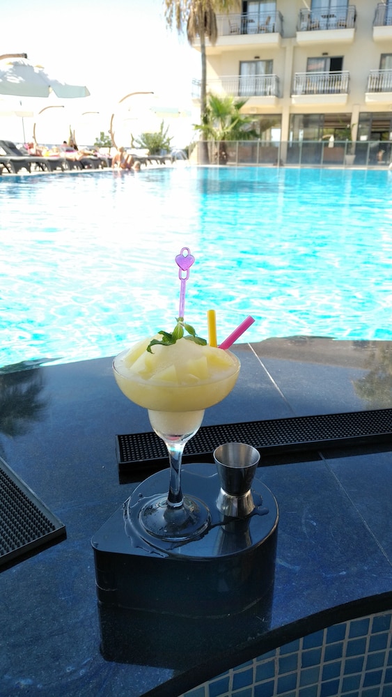 Palmera Hotel 20/50