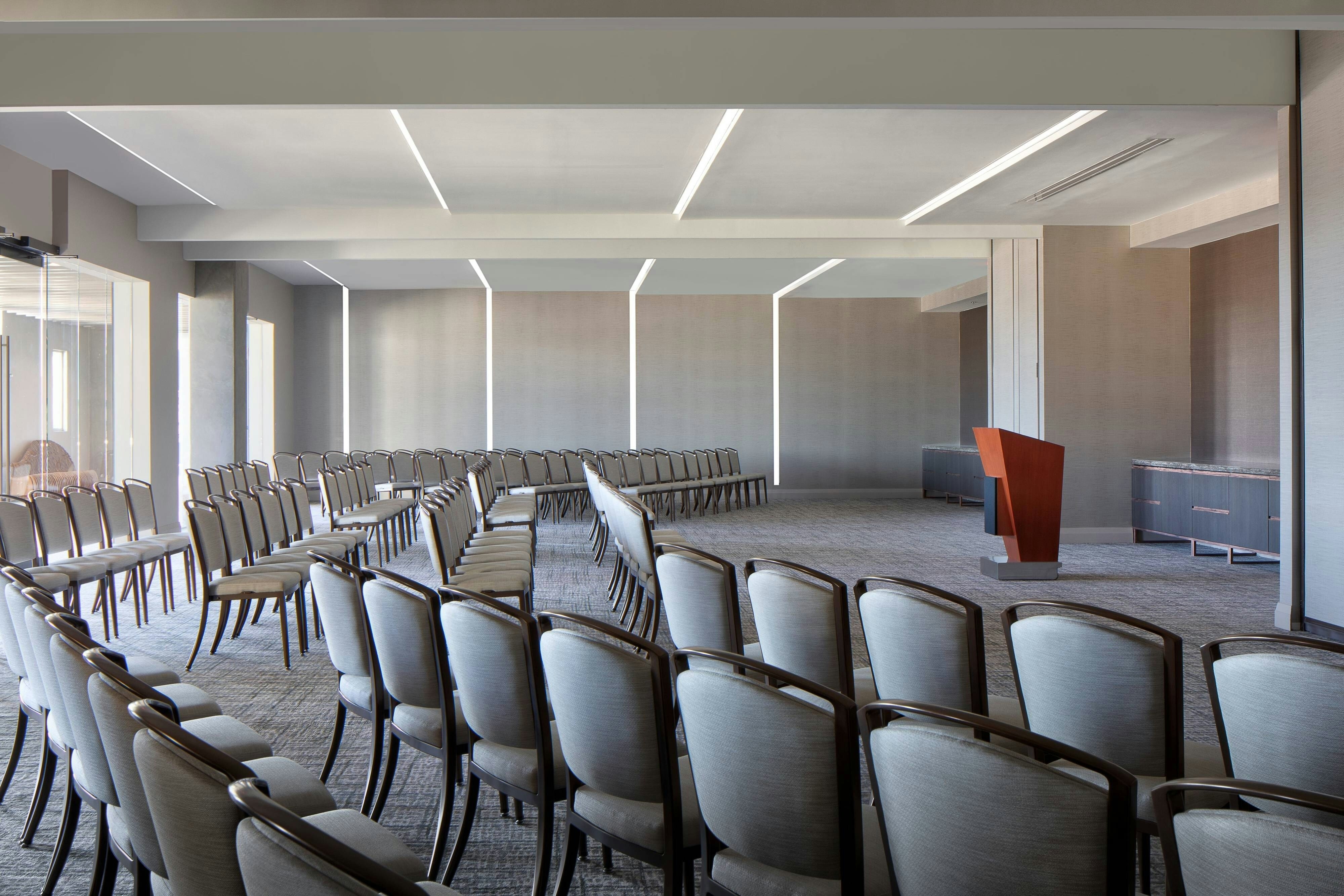 Odessa Marriott Hotel and Conference Center 26/30
