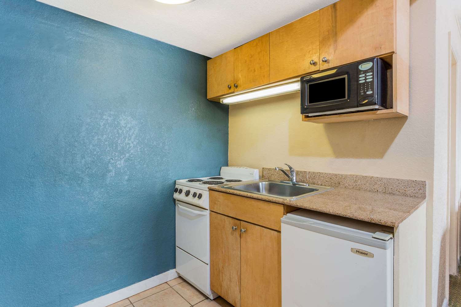Travelodge By Wyndham Virginia Beach 9/10