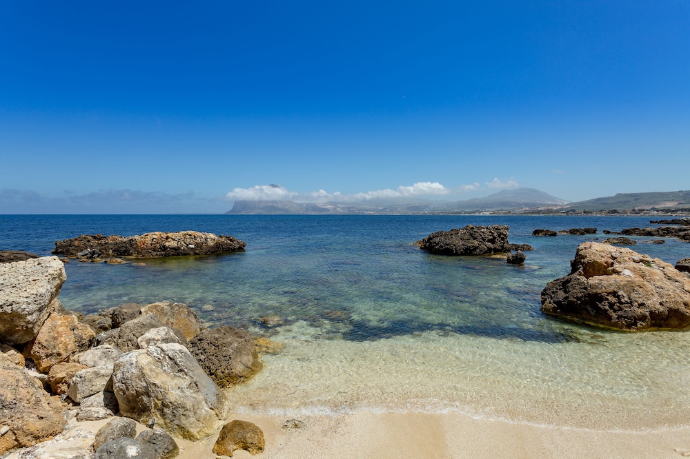 The Tonnara of Bonagia Resort 68/71