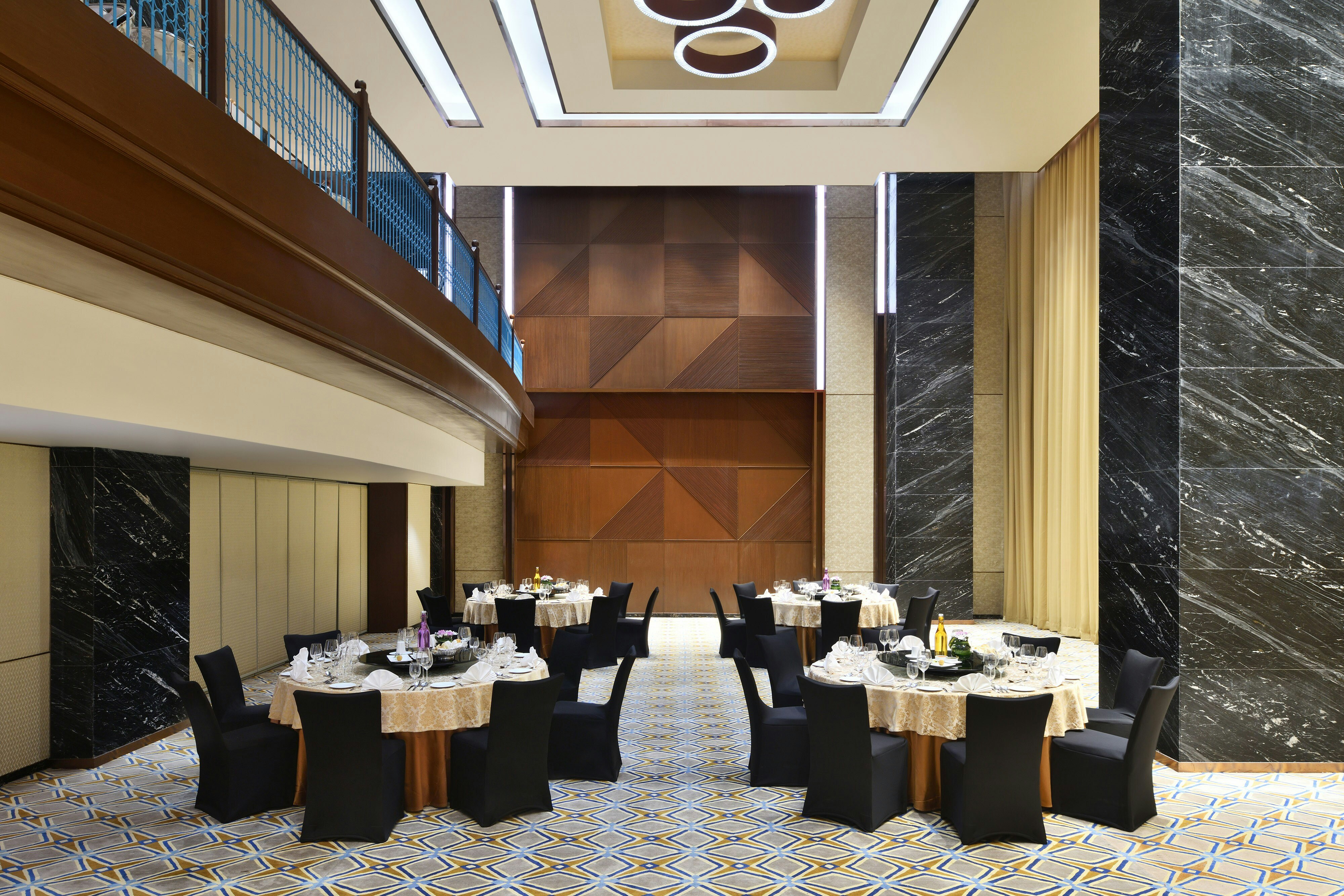 Sheraton Grand Bangalore Hotel At Brigade Gateway 56/67