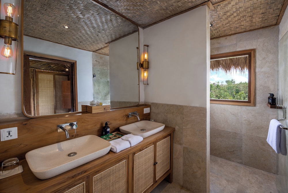 The Mesare Resort 35/36