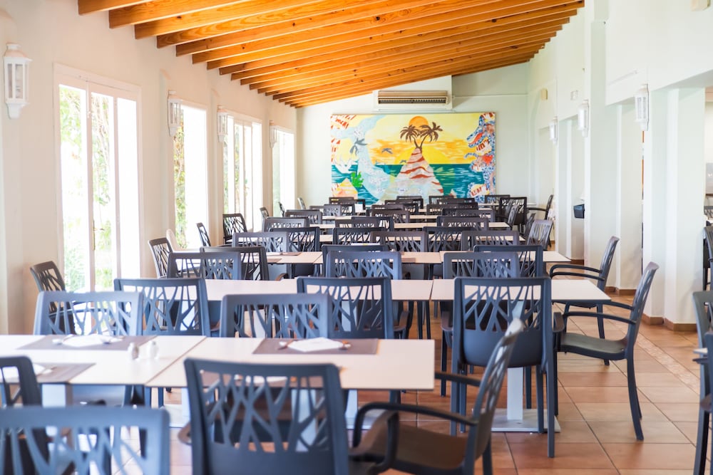 Hotel Club Es Talaial 54/68