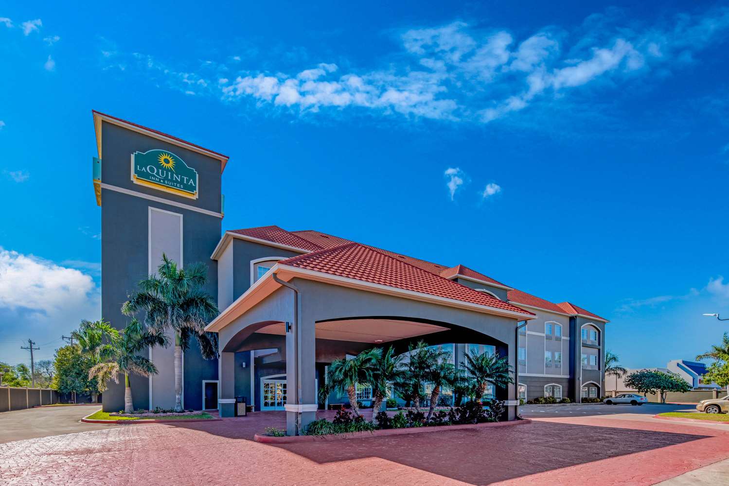La Quinta Inn and Suites by Wyndham Alamo - McAllen East 43/45