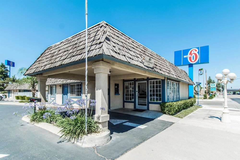 Motel6 Kingsburg, CA in KINGSBURG - CA