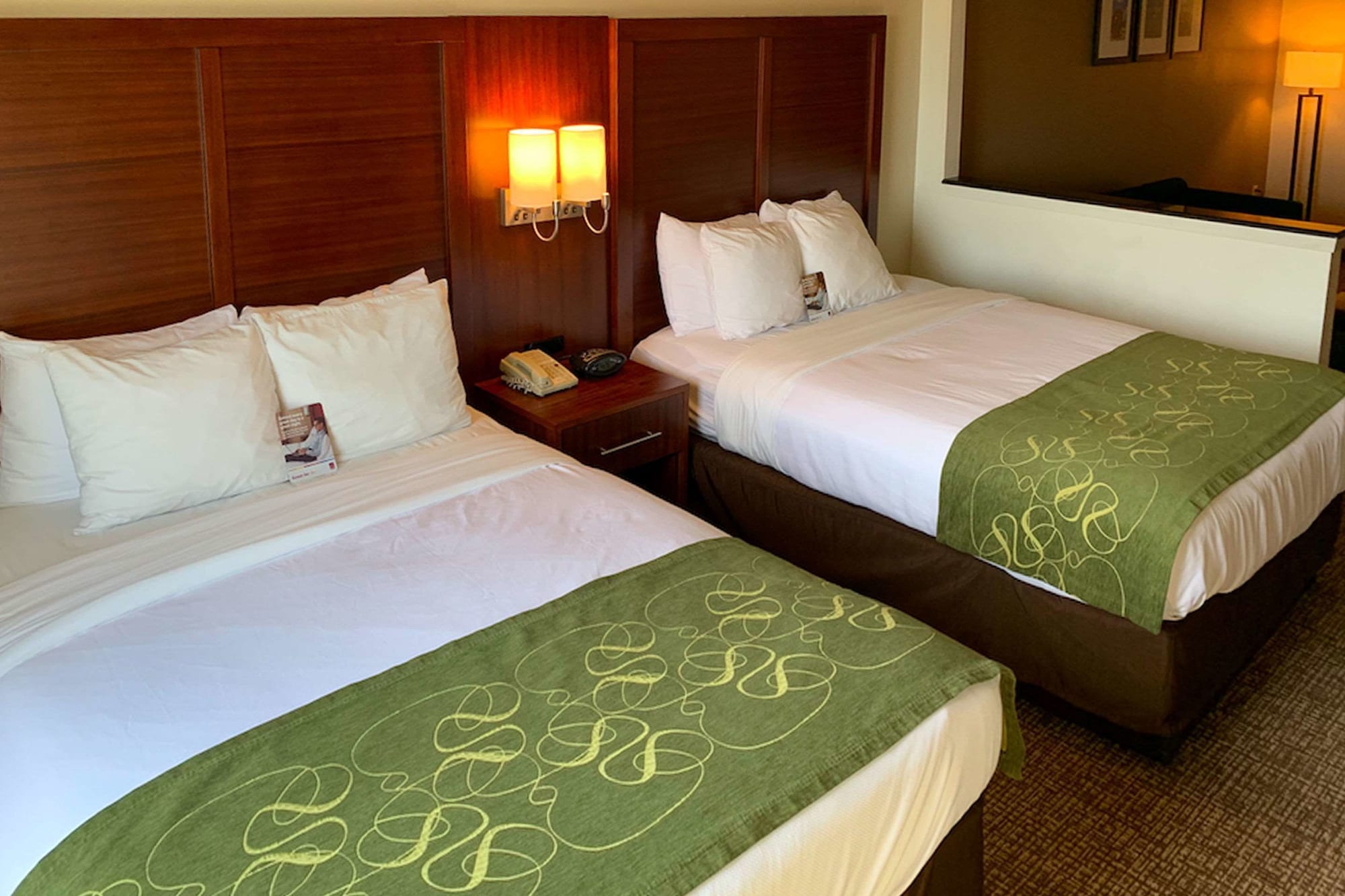 SUITE, 2 QUEEN BEDS