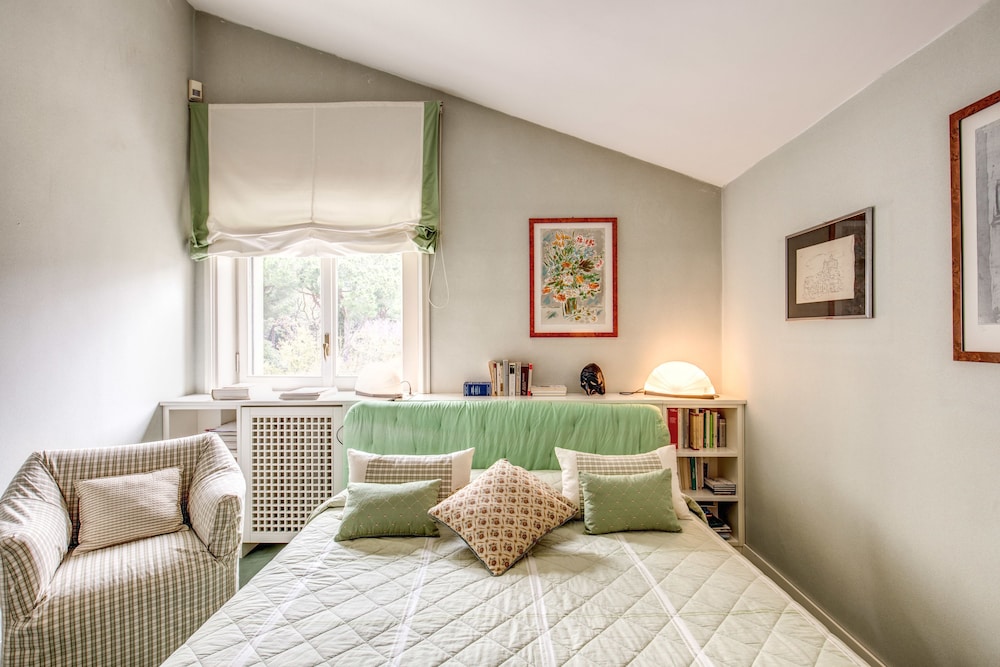 La Gaura Guest House 17/47