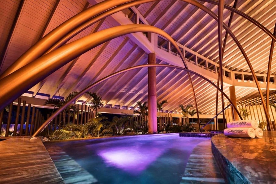 Grand Palladium Punta Cana Resort and Spa All Inclusive 8/19