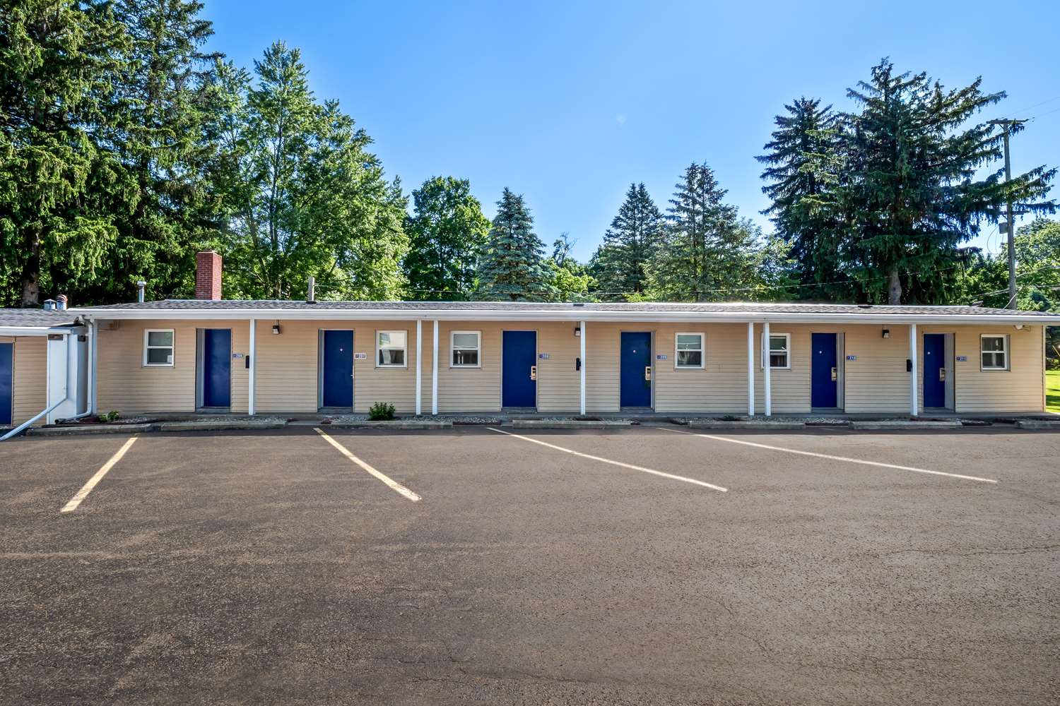 Americas Best Value Inn Jonesville/Hillsdale 34/37