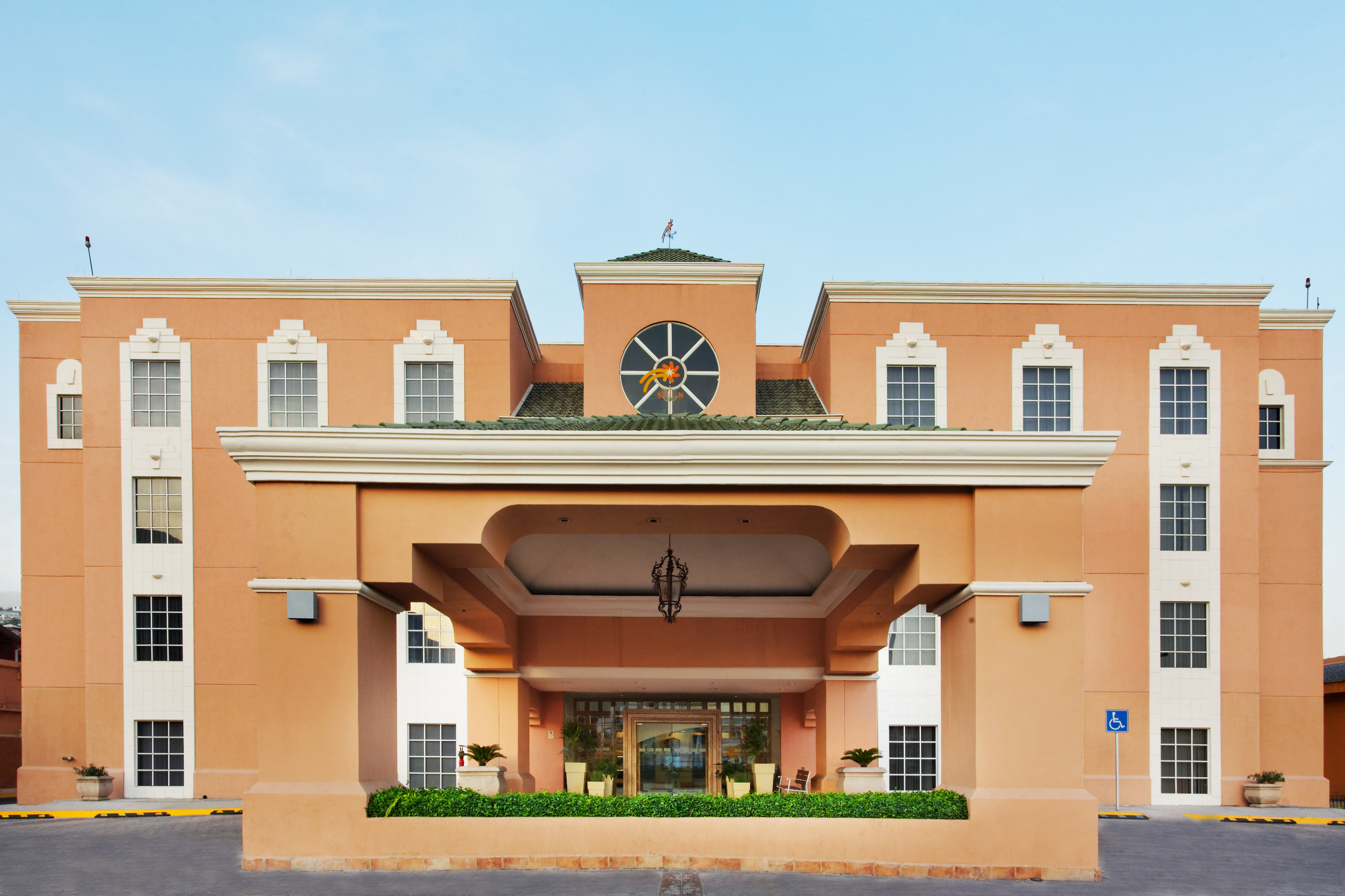 Holiday Inn Express Monterrey Tecnologico 5/50