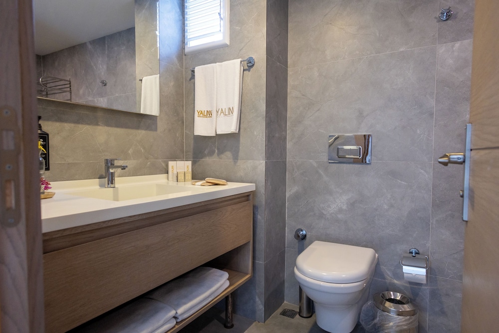 Yalinn Hotel 46/50