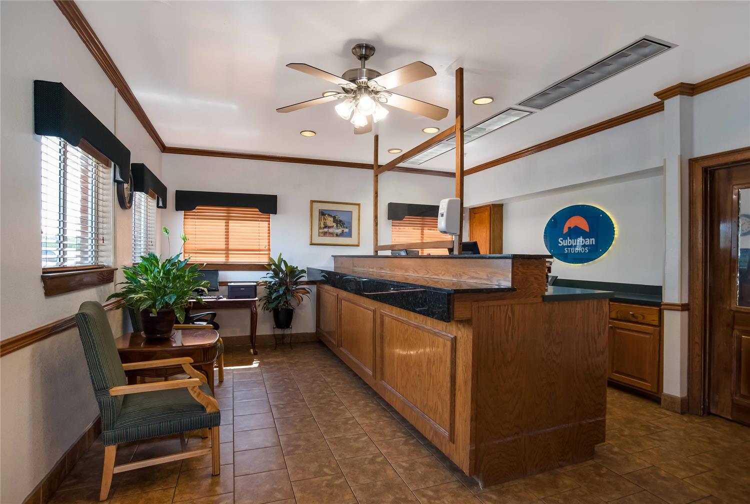Suburban Studios Biloxi North Area 8/45