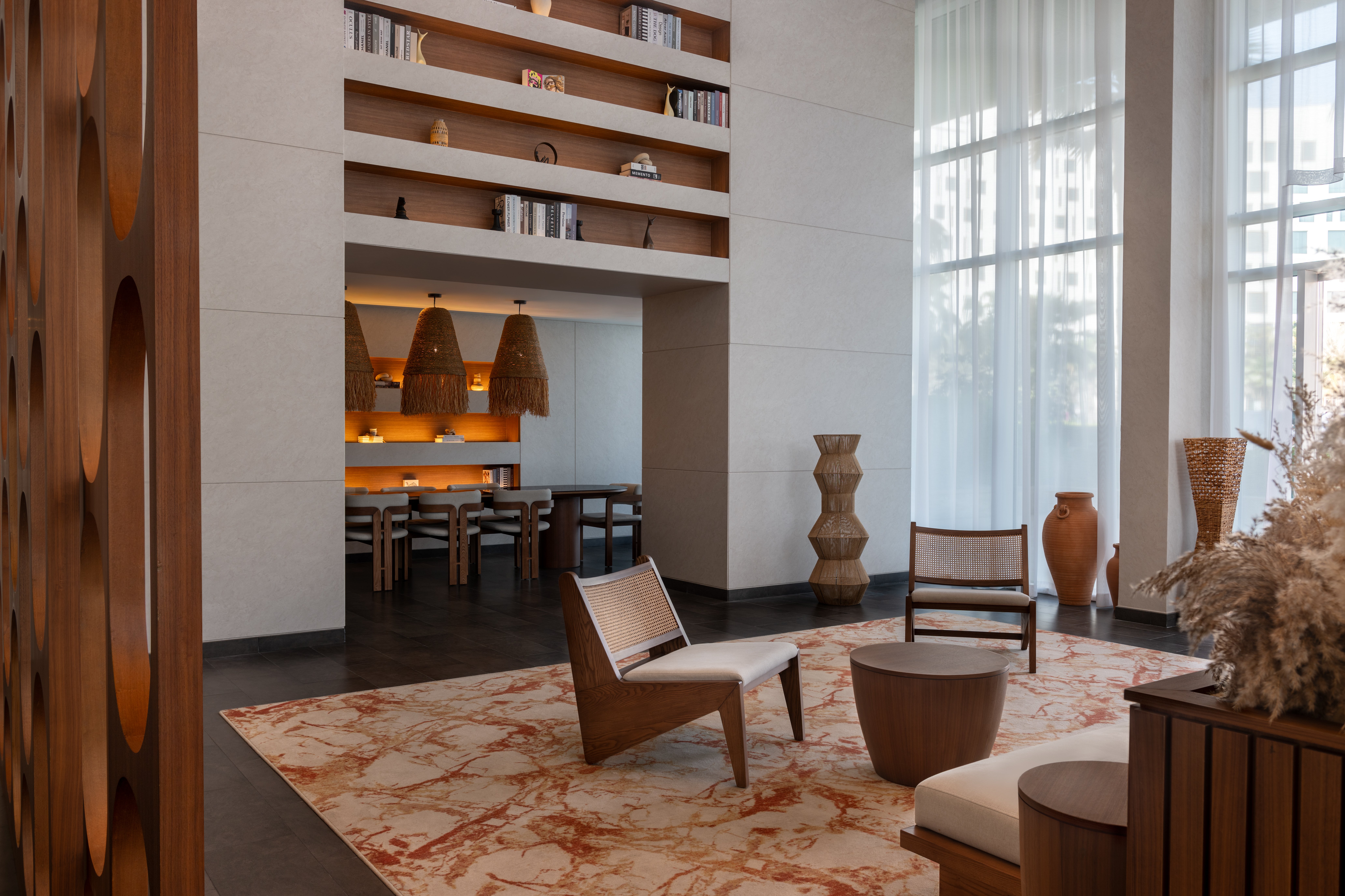 Yas Plaza Circuit by IHG 72/91