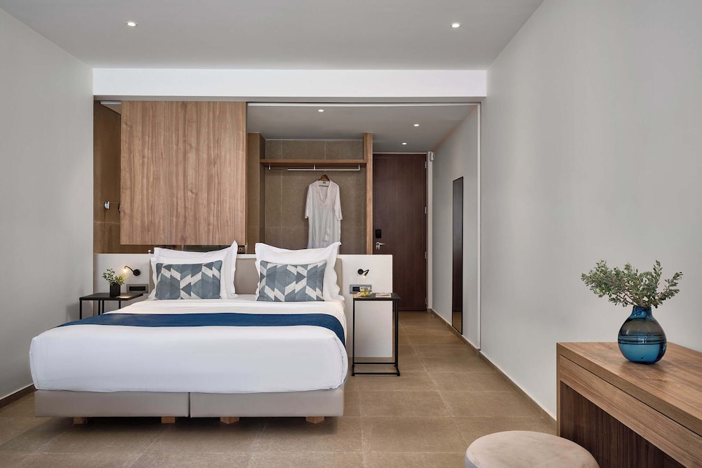 JUNIOR SUITE, SEA VIEW, PRIVATE POOL