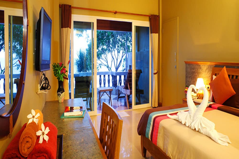 HAAD SON RESORT 7/50