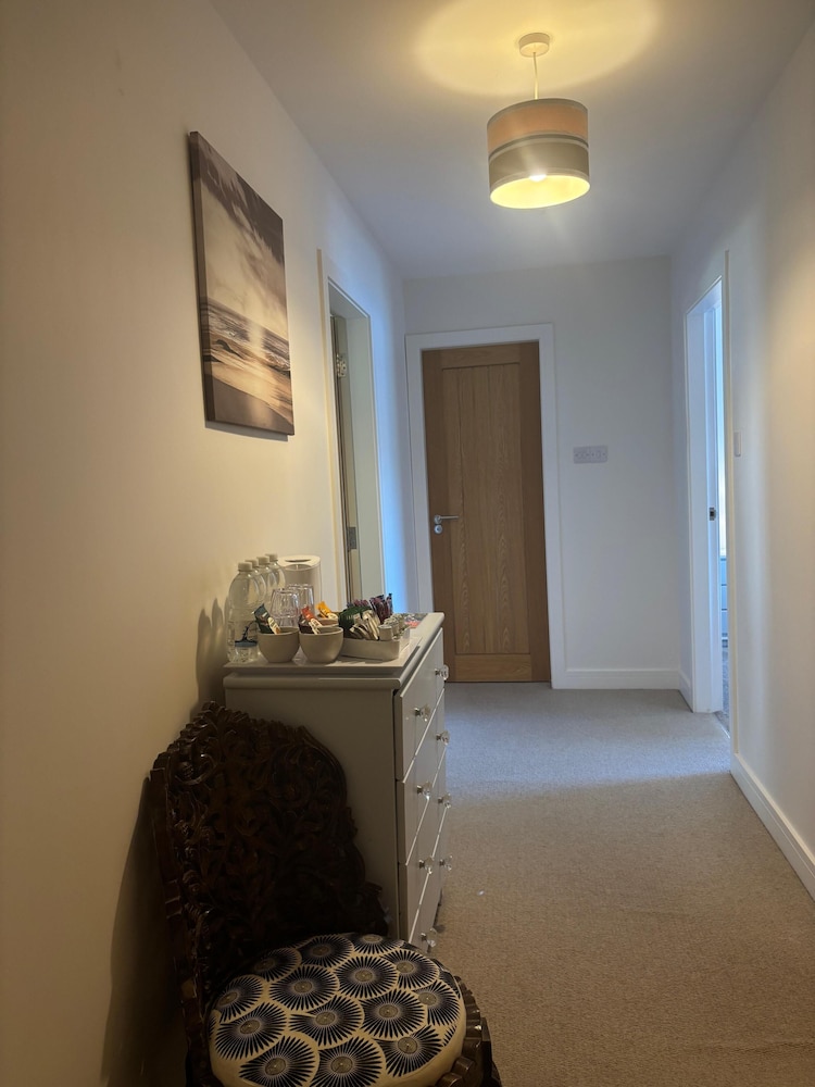 Harbour House B&B 2/48