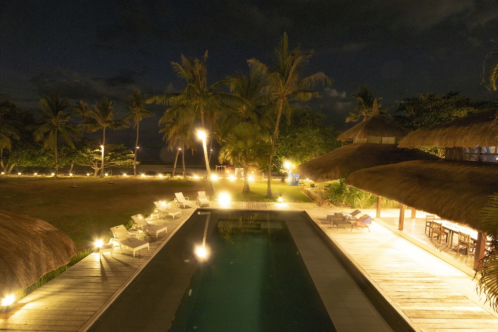 Ananyana Beach Resort 6/70