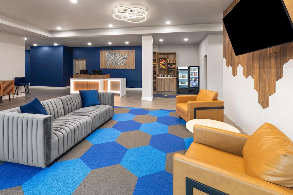 Microtel Inn & Suites by Wyndham Tooele 33/46