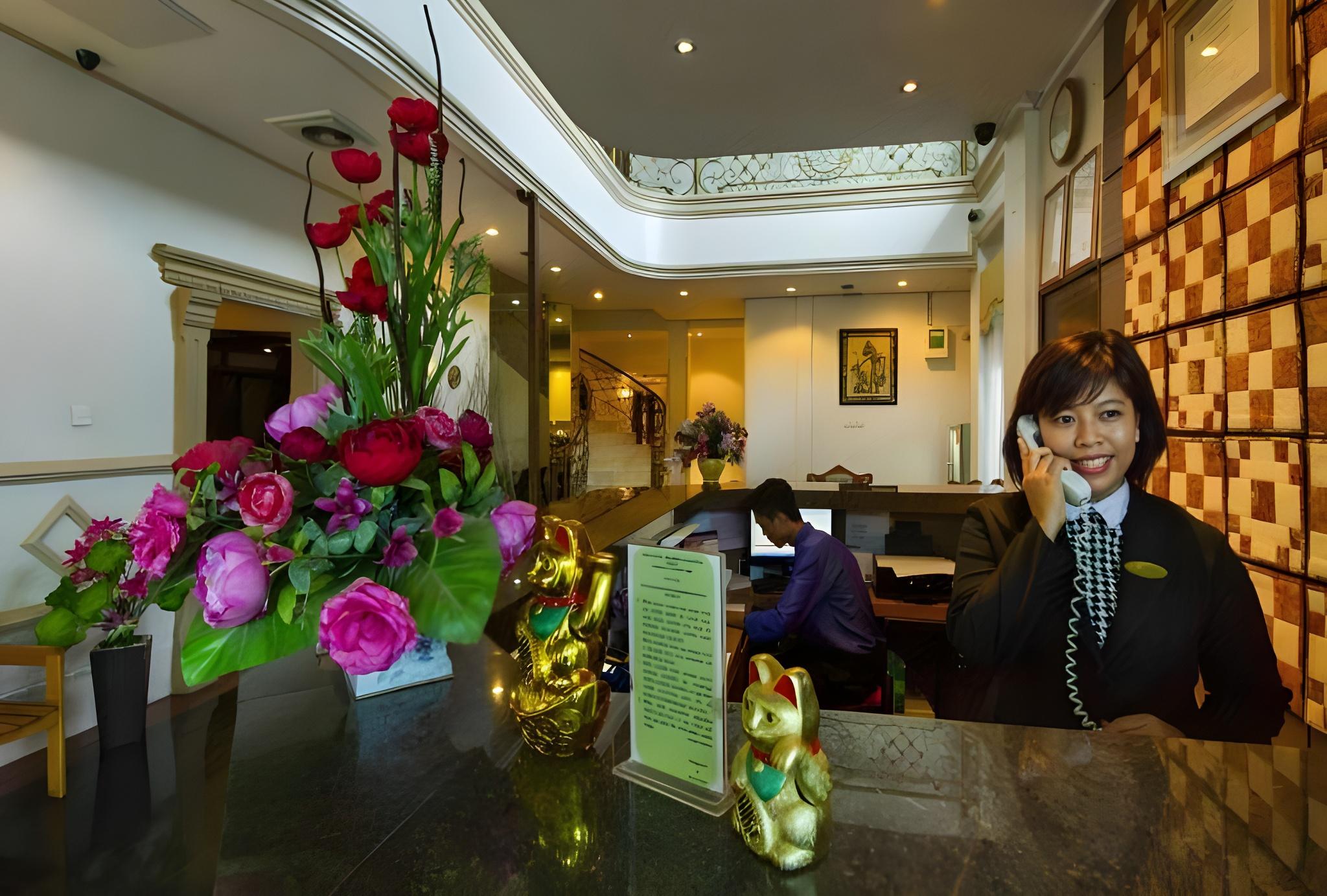 Mervit Hotel 10/35