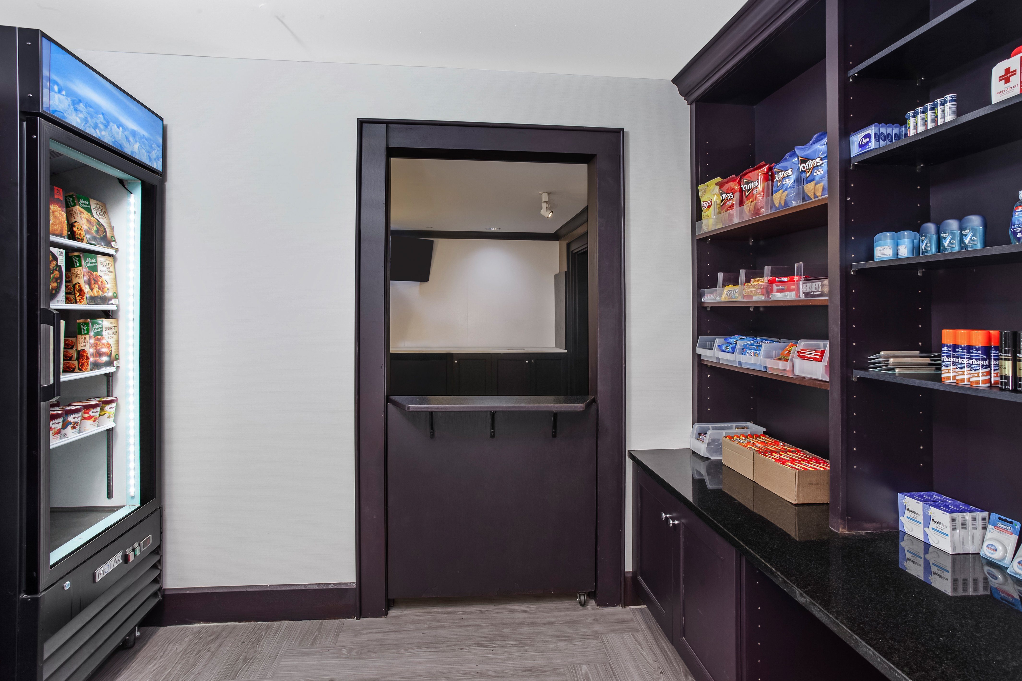 Staybridge Suites Williamsville Buffalo by IHG 51/65