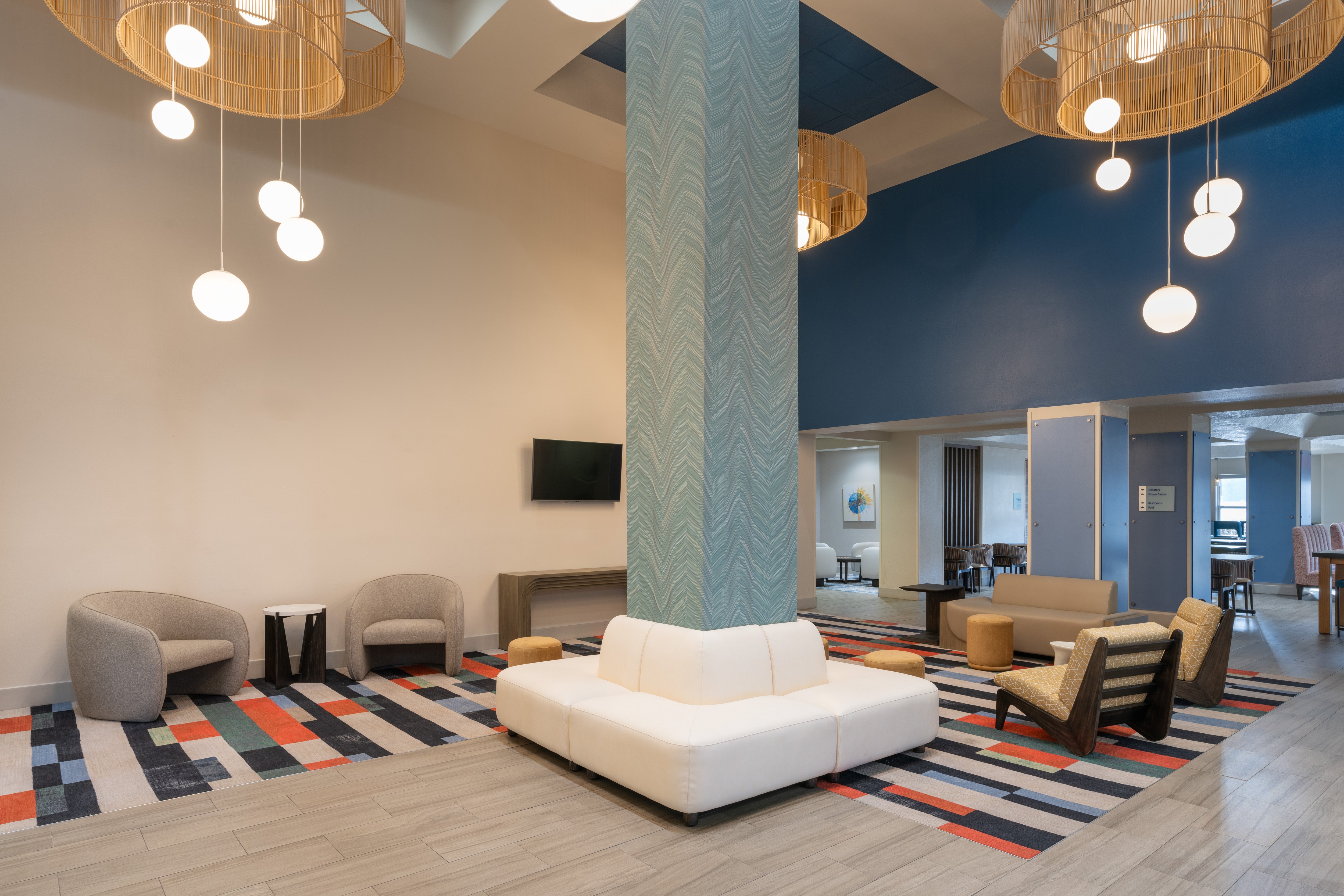 Holiday Inn Express And Suites Orlando International Airport 51/62