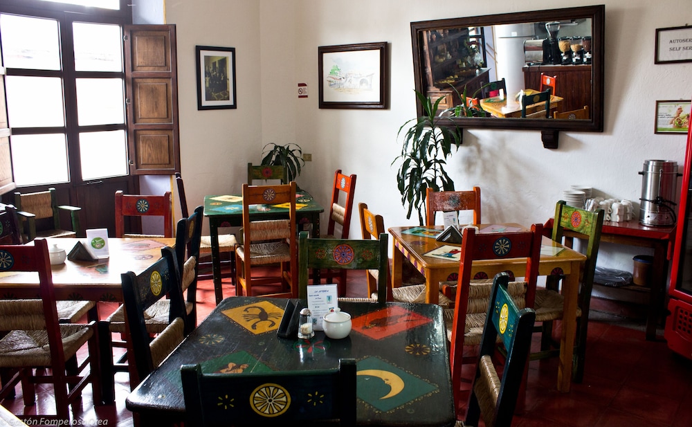 Posada del Cafeto 50/66