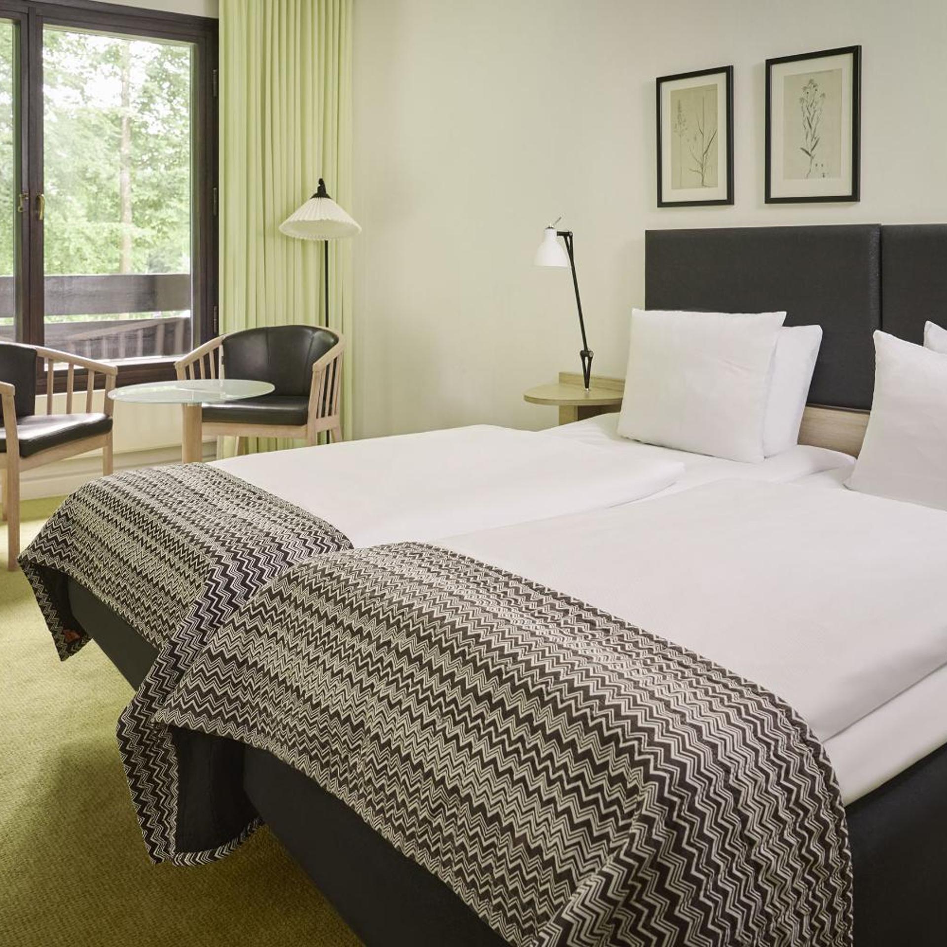 Room, Double or Twin Bed, Partial Fjord View، Munkebjerg Hotel 6/10