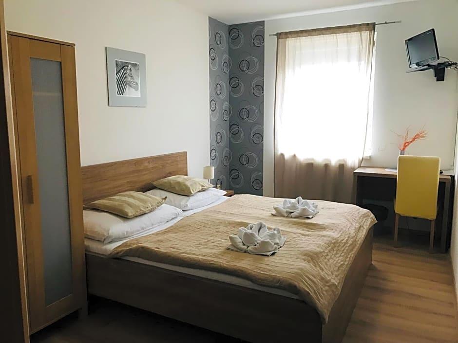 Hotel Orlan 10/50