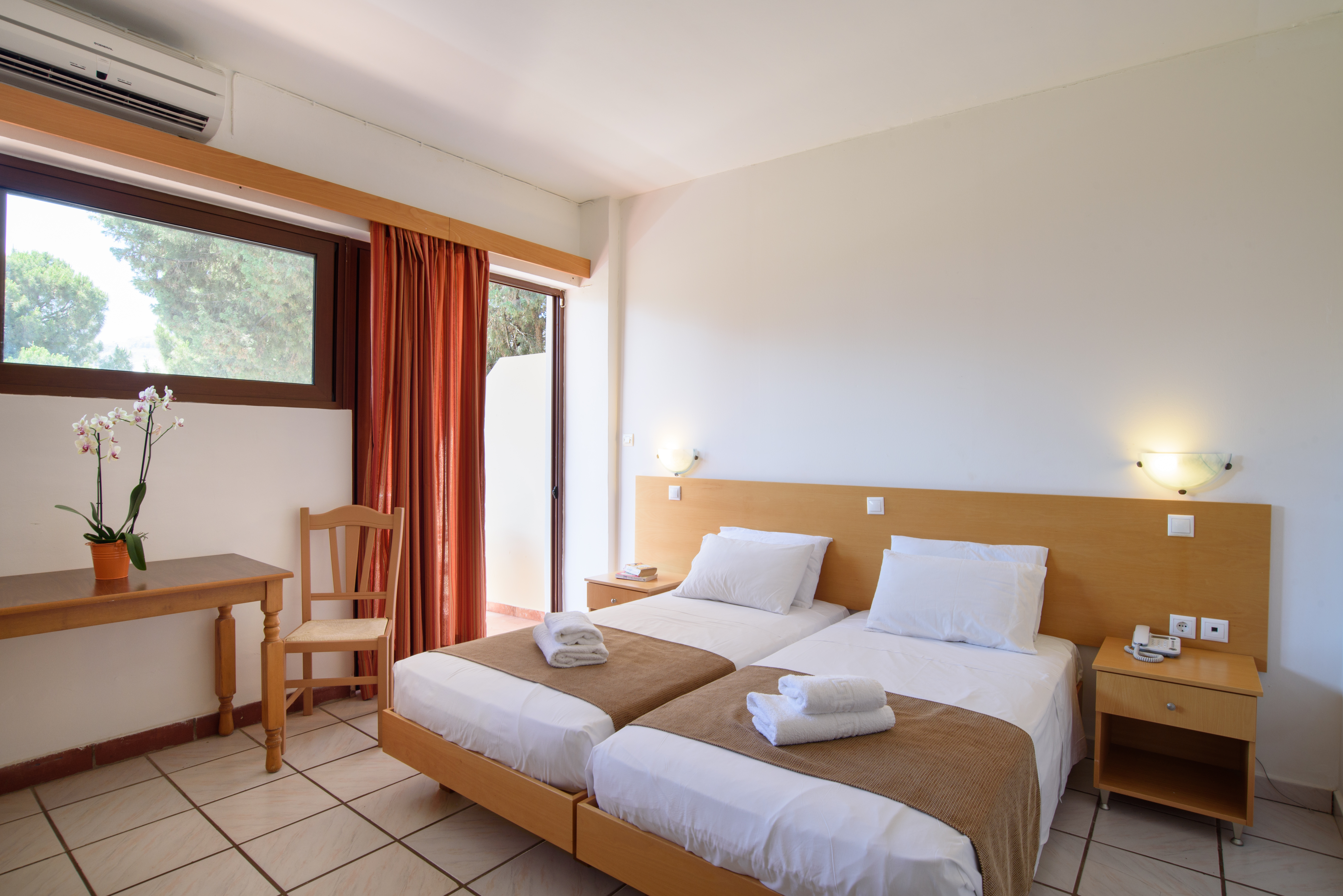 Pefkos Village Resort 25/77