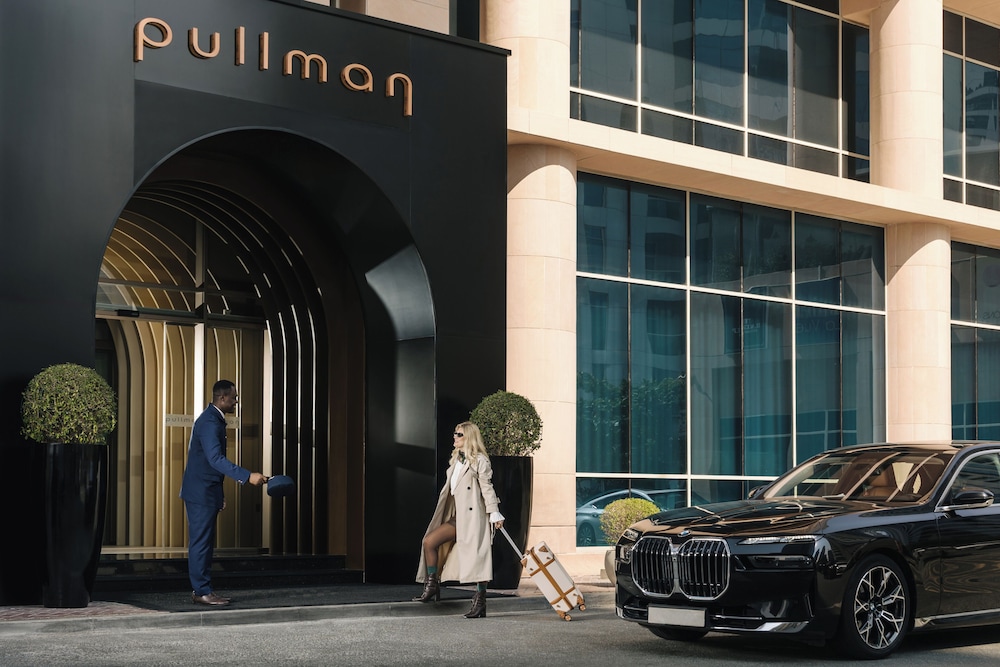 Pullman Dubai Jumeirah Lakes Towers - Hotel & Residence 41/46