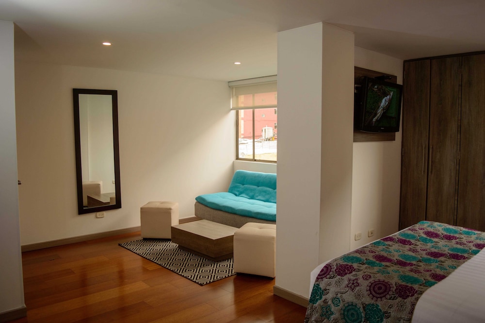 Confort 80 Zona Rosa Hotel 28/70