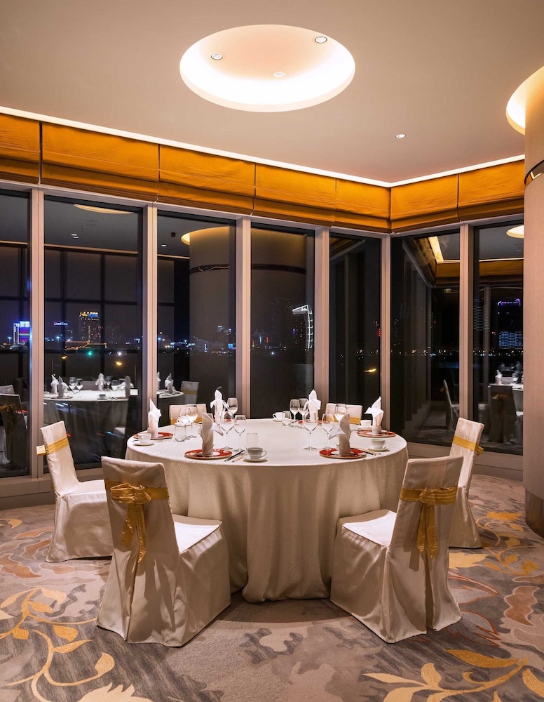 Crowne Plaza Macau 61/77