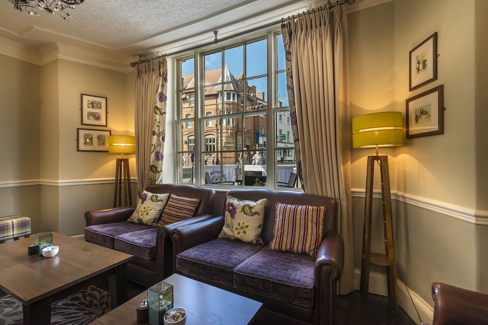Royal Oak Hotel 25/47