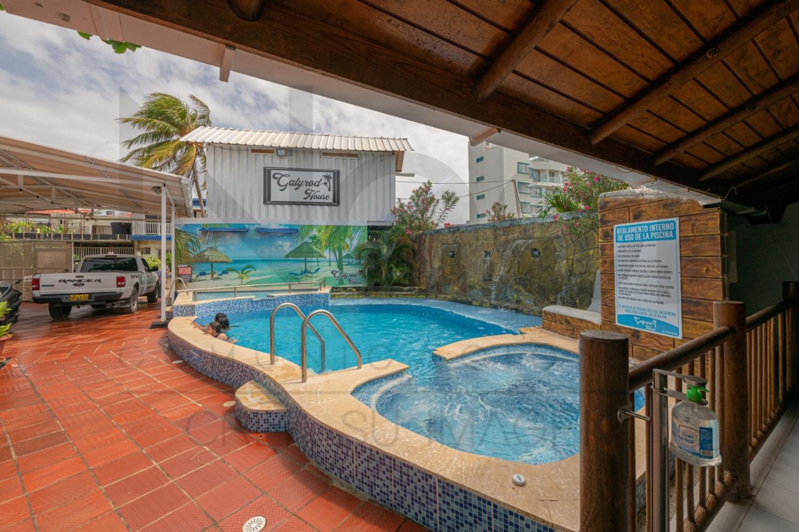 Hotel Galyrod House 22/25