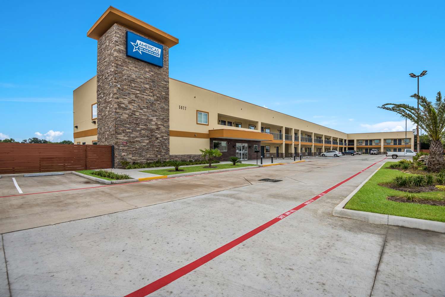 Americas Best Value Inn Suites Houston At Hwy 6 7/8