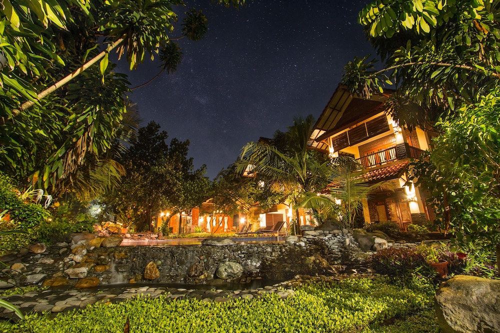Duta Garden Boutique Villa 55/65