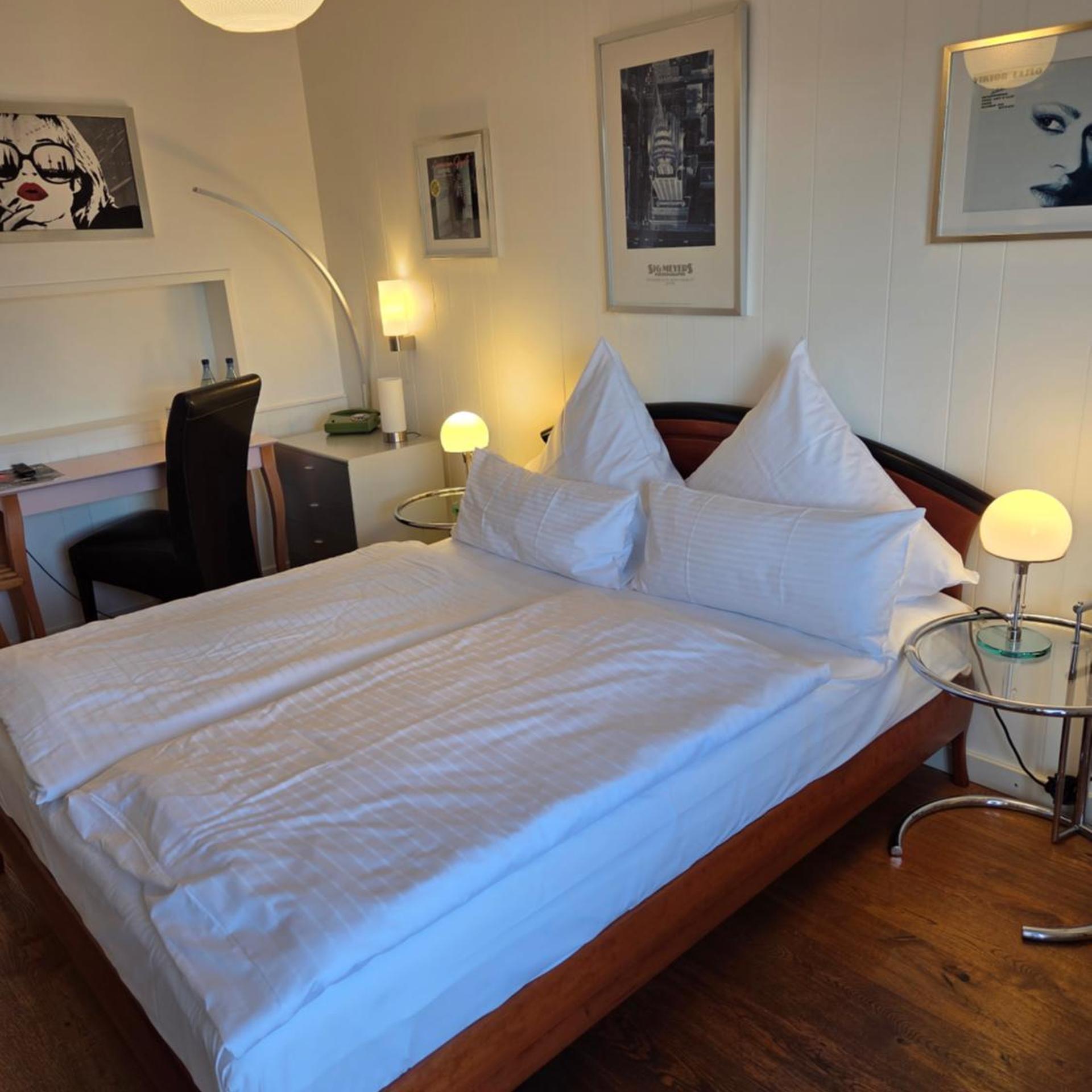 Hotel Freiheit 10/47