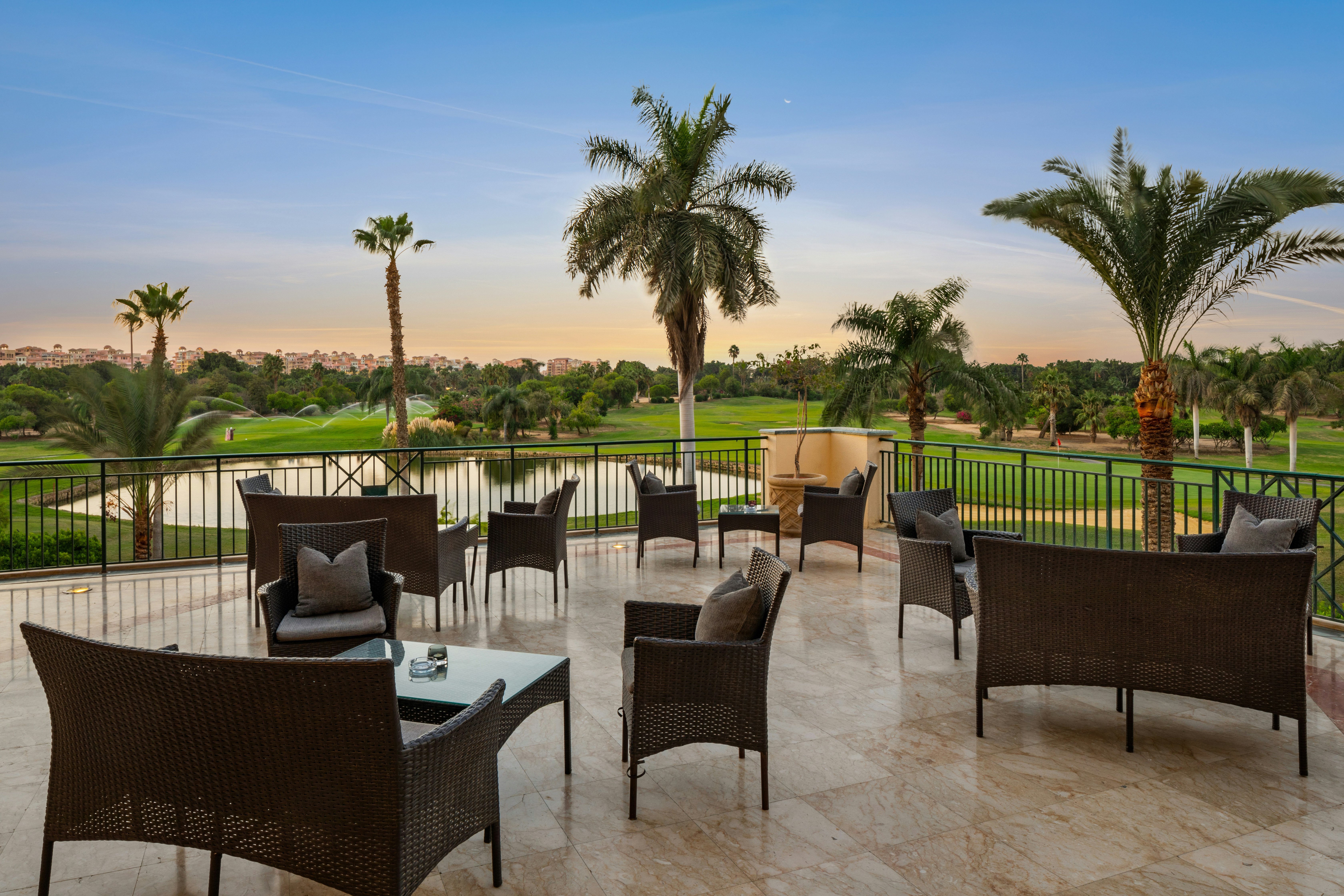 Hilton Pyramids Golf Resort 54/75