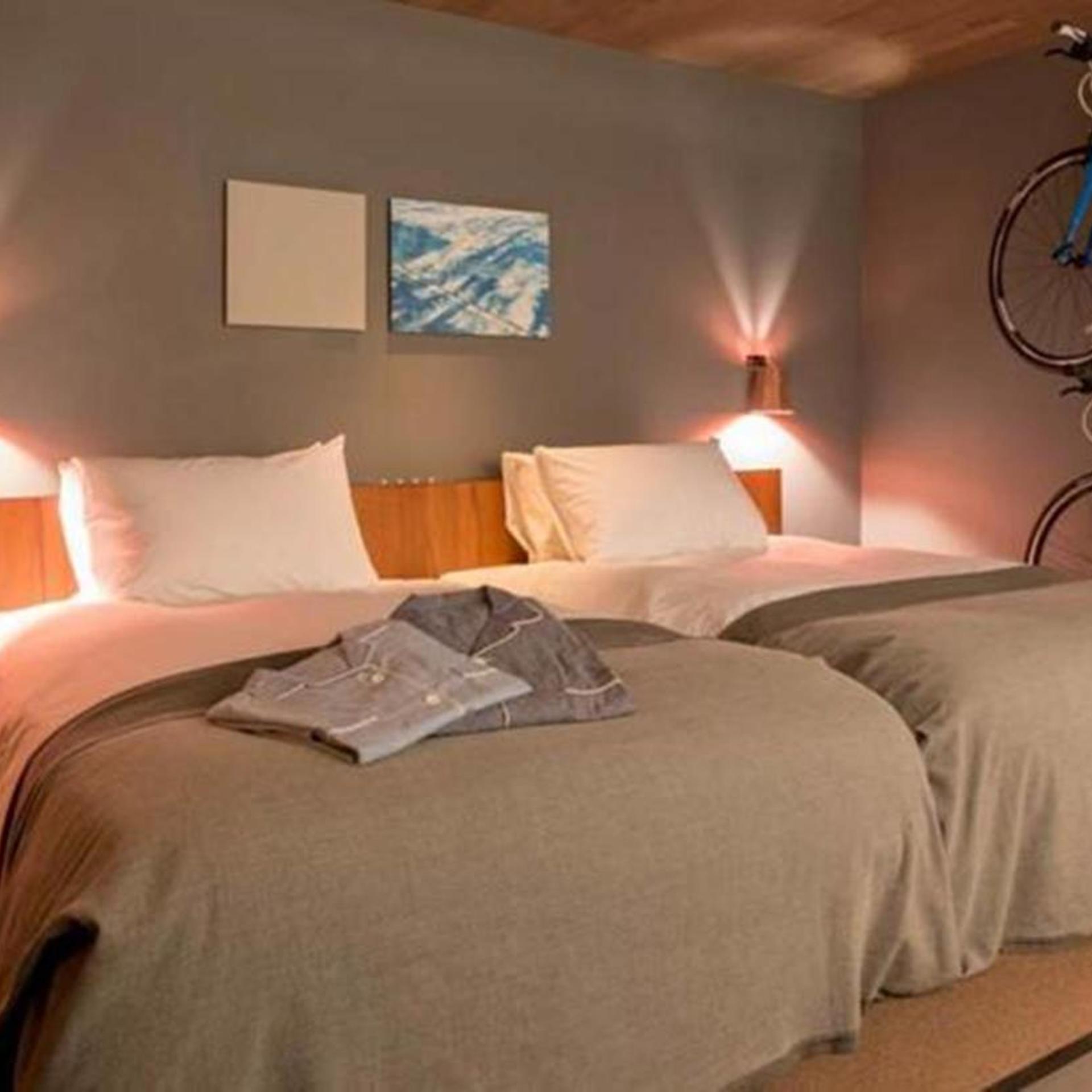 Superior, Twin Beds