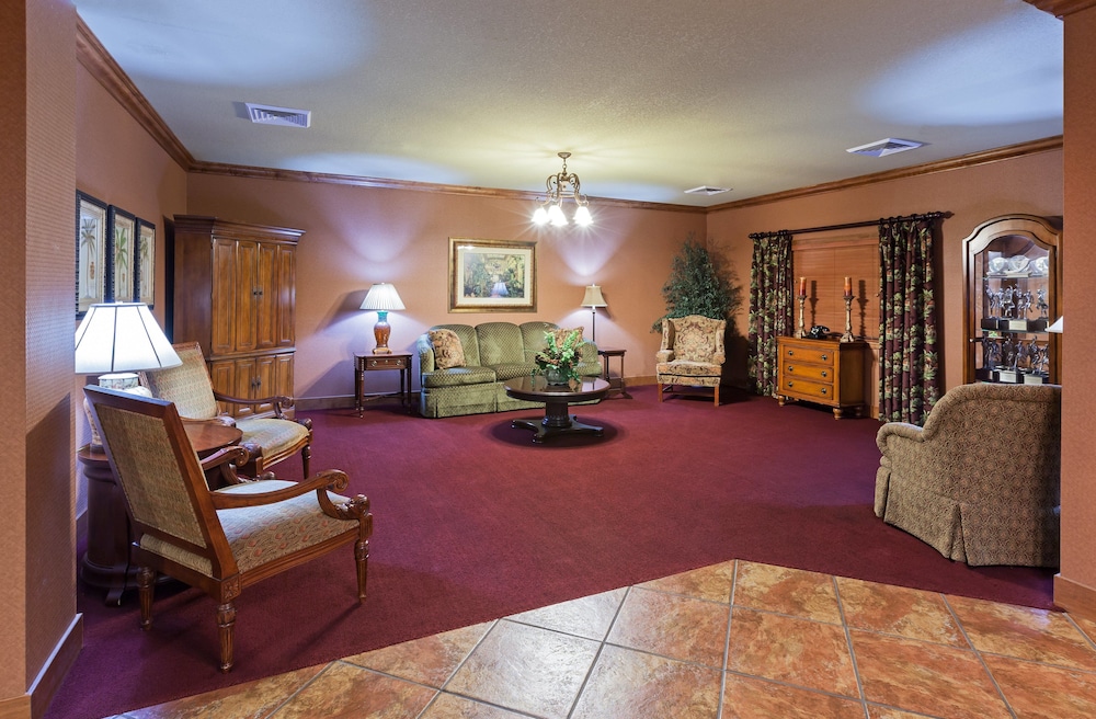Candlewood Suites St. Robert 30/44