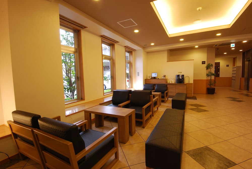 Hotel Route-Inn Honhachinohe Ekimae 33/45