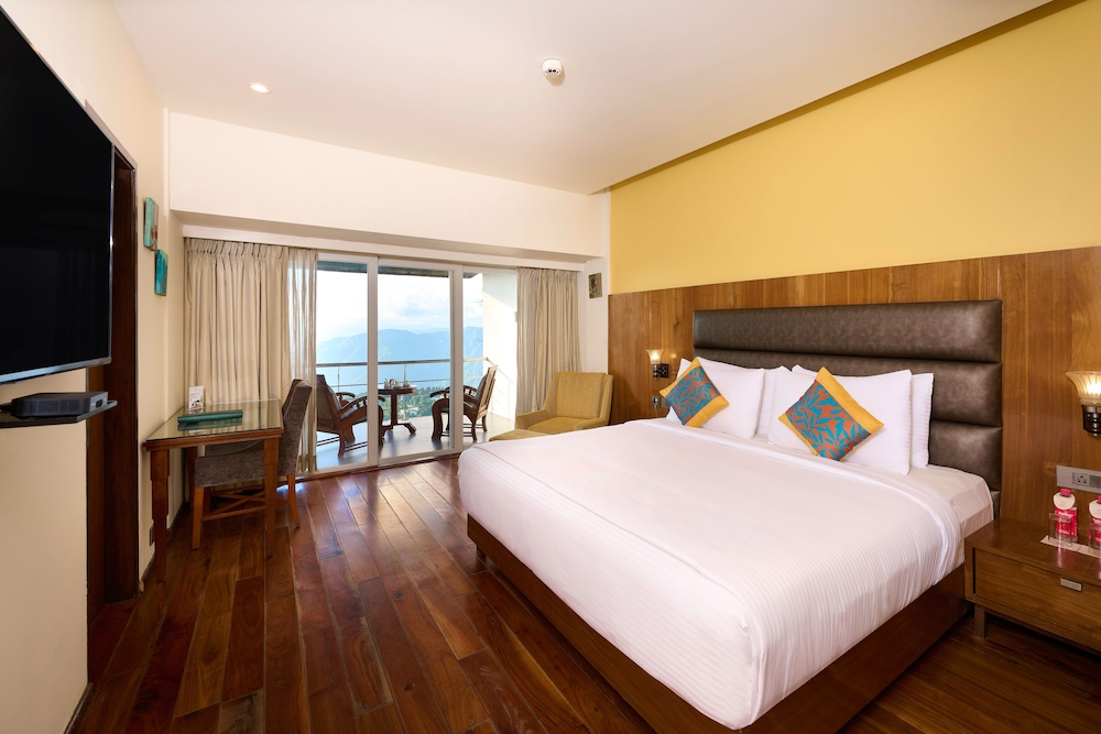 KING BED, VALLEY VIEW