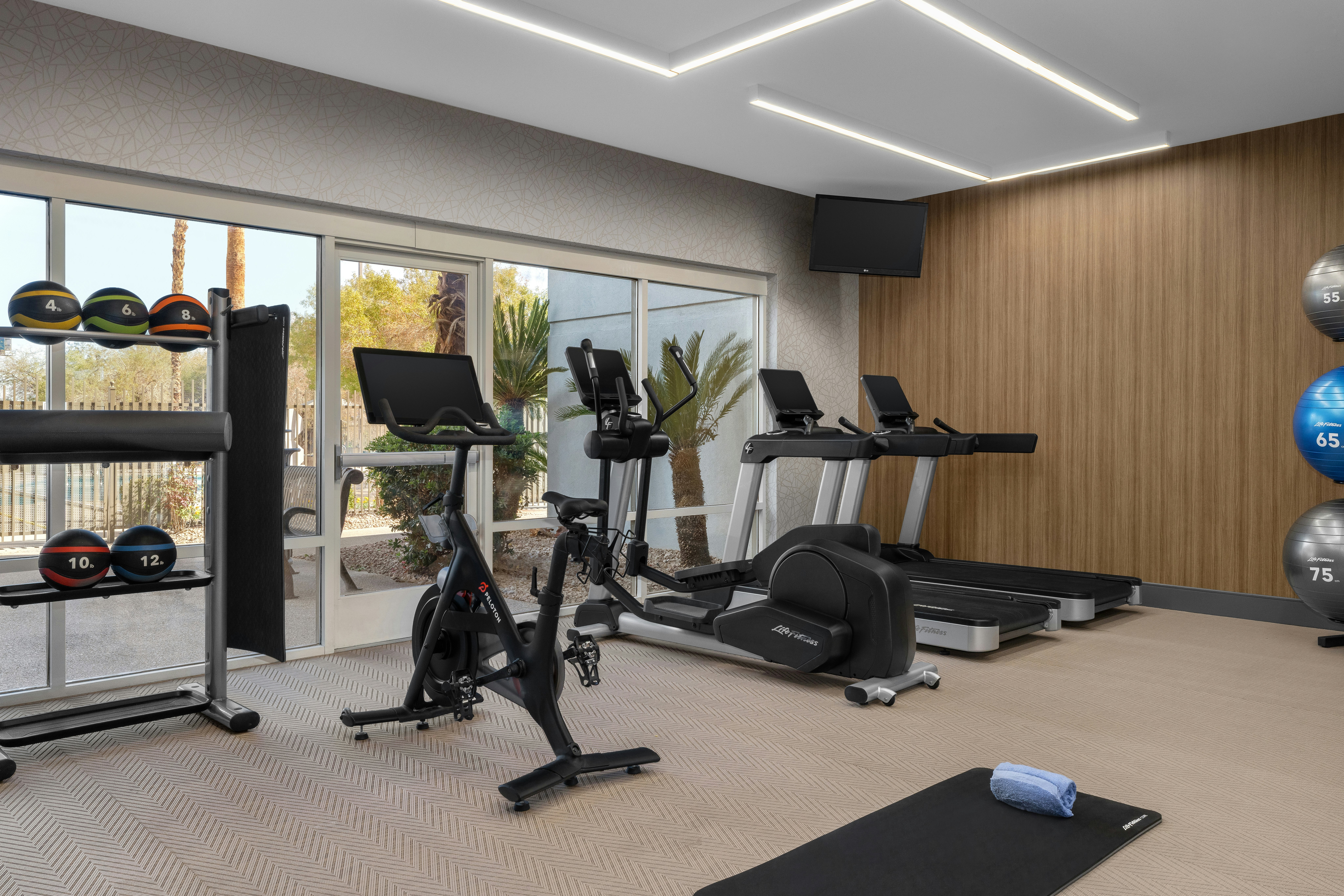 Doubletree By Hilton Las Vegas Airport 34/59