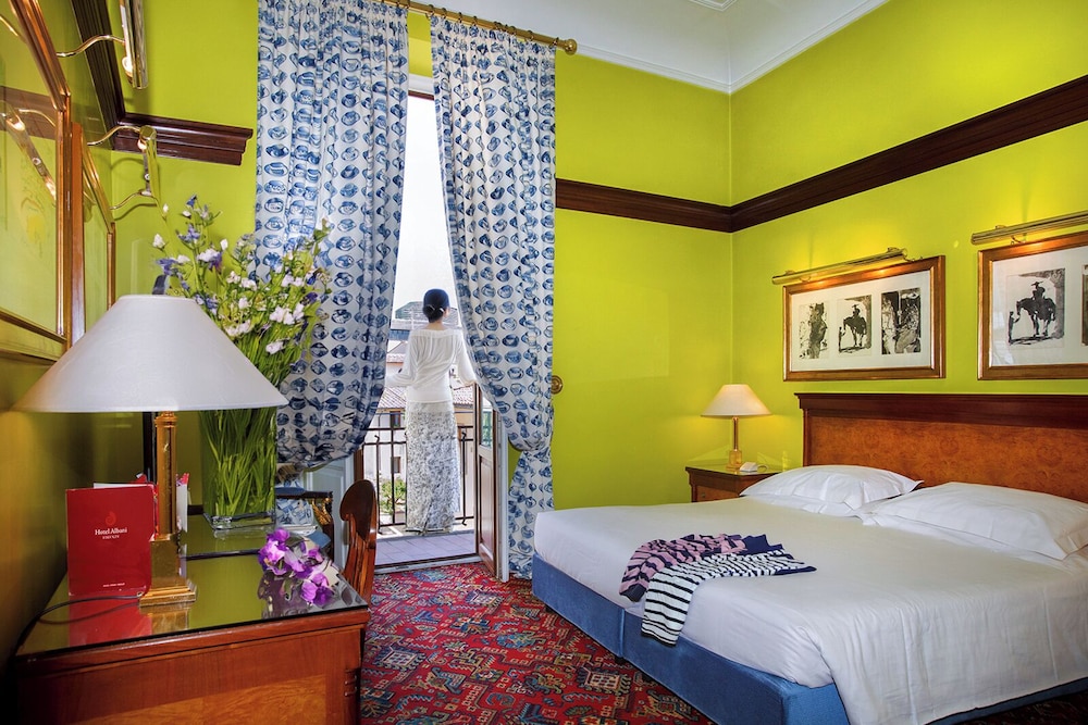 SUPERIOR, DOUBLE BED
