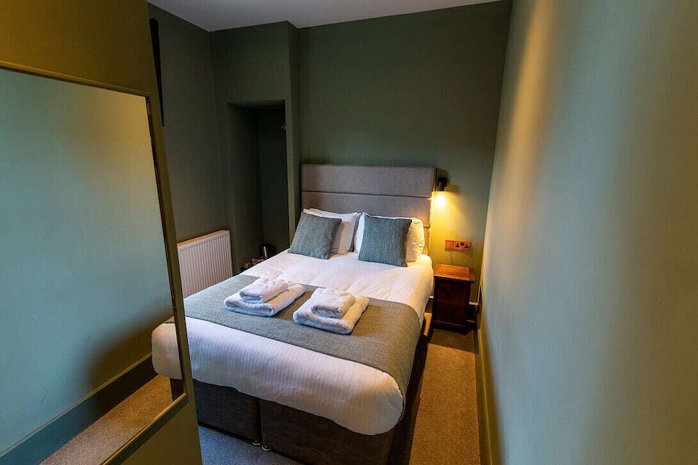 Whisky Vaults Hotel 14/50