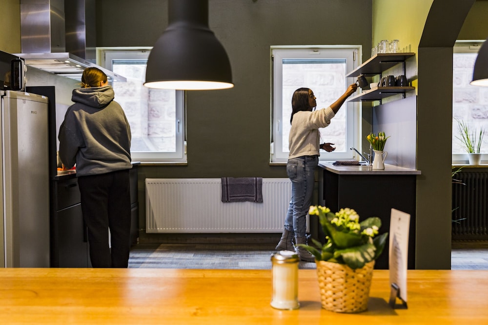 Five Reasons Hotel and Hostel 41/50