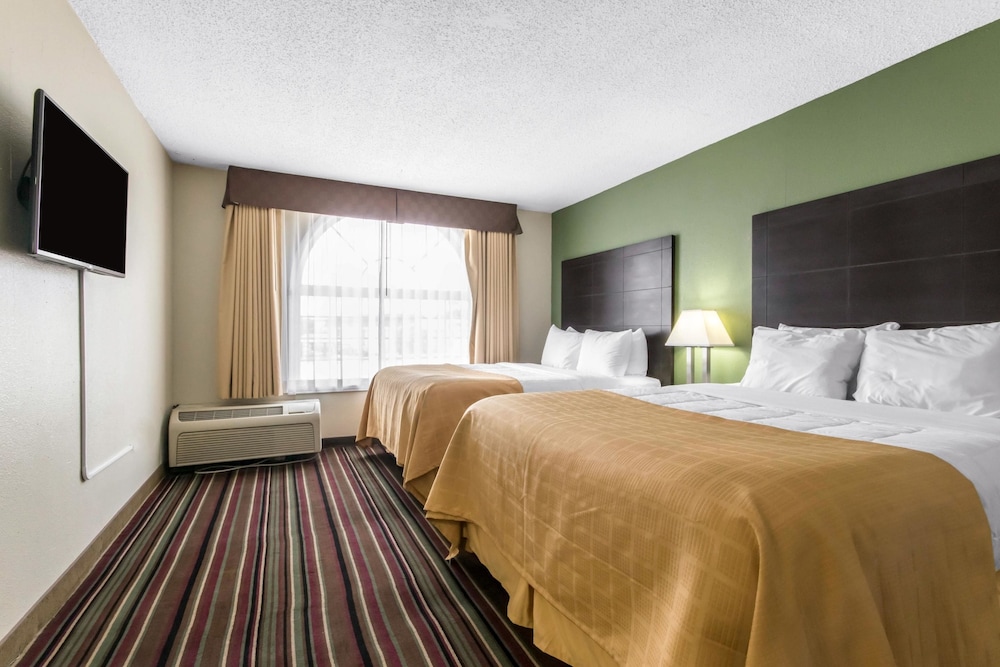 Quality Inn & Suites Horse Cave - Cave City 15/39